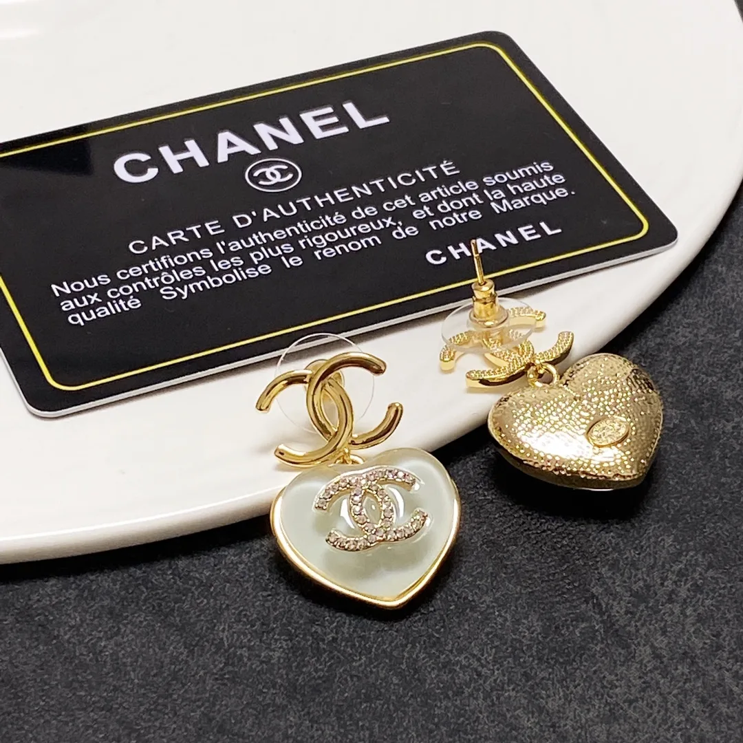 Love Heart Double C Earrings Gold - Image 7
