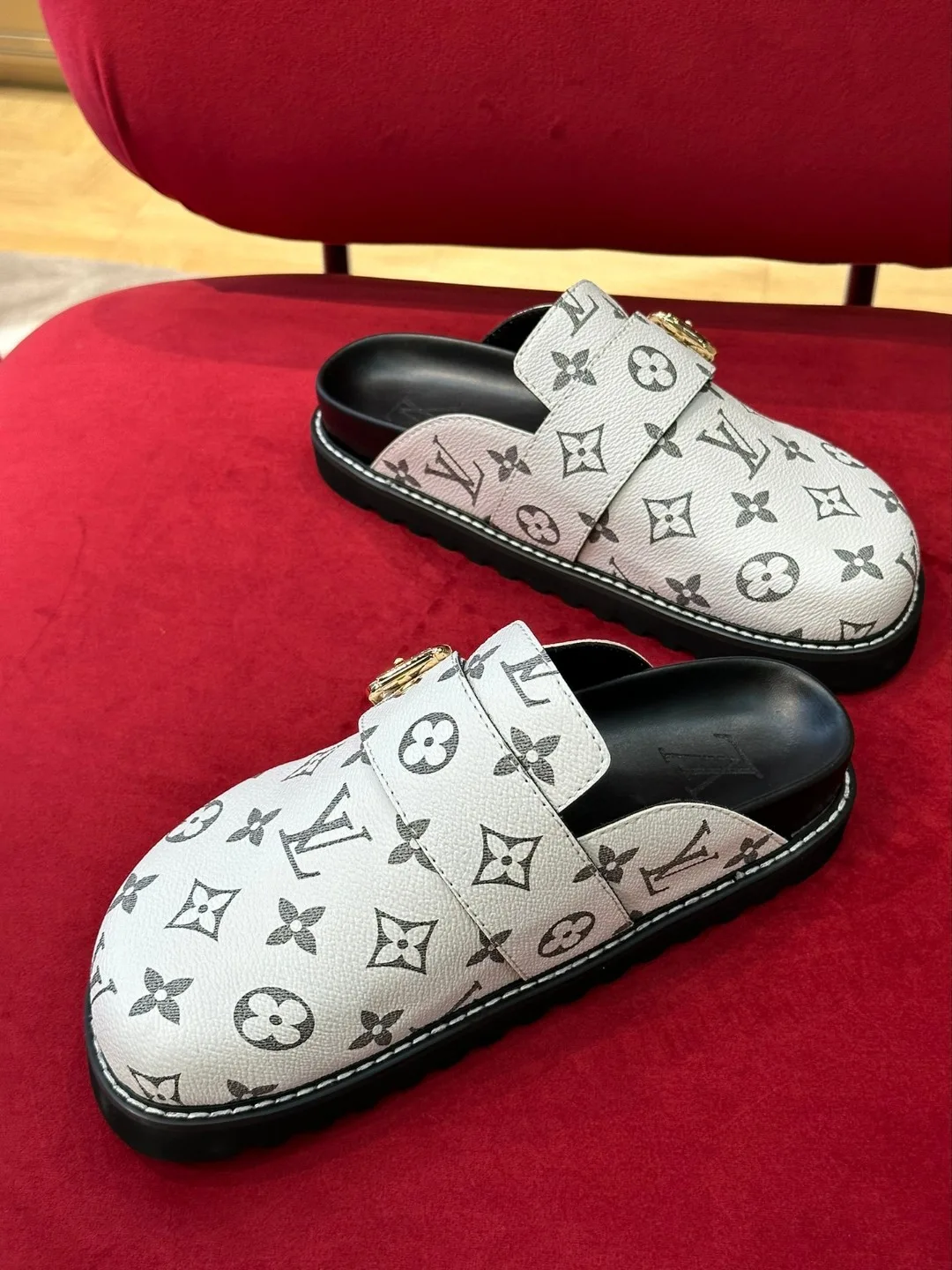 Louis Vuitton LV Easy Mule Monogram Canvas White - Image 6