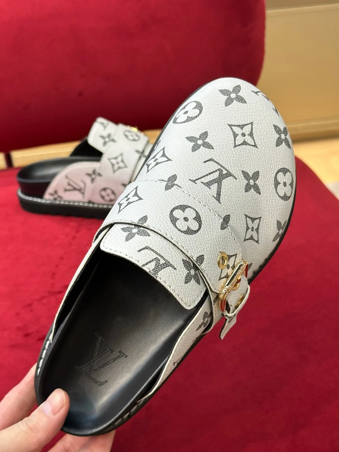 Louis Vuitton LV Easy Mule Monogram Canvas White - Image 8