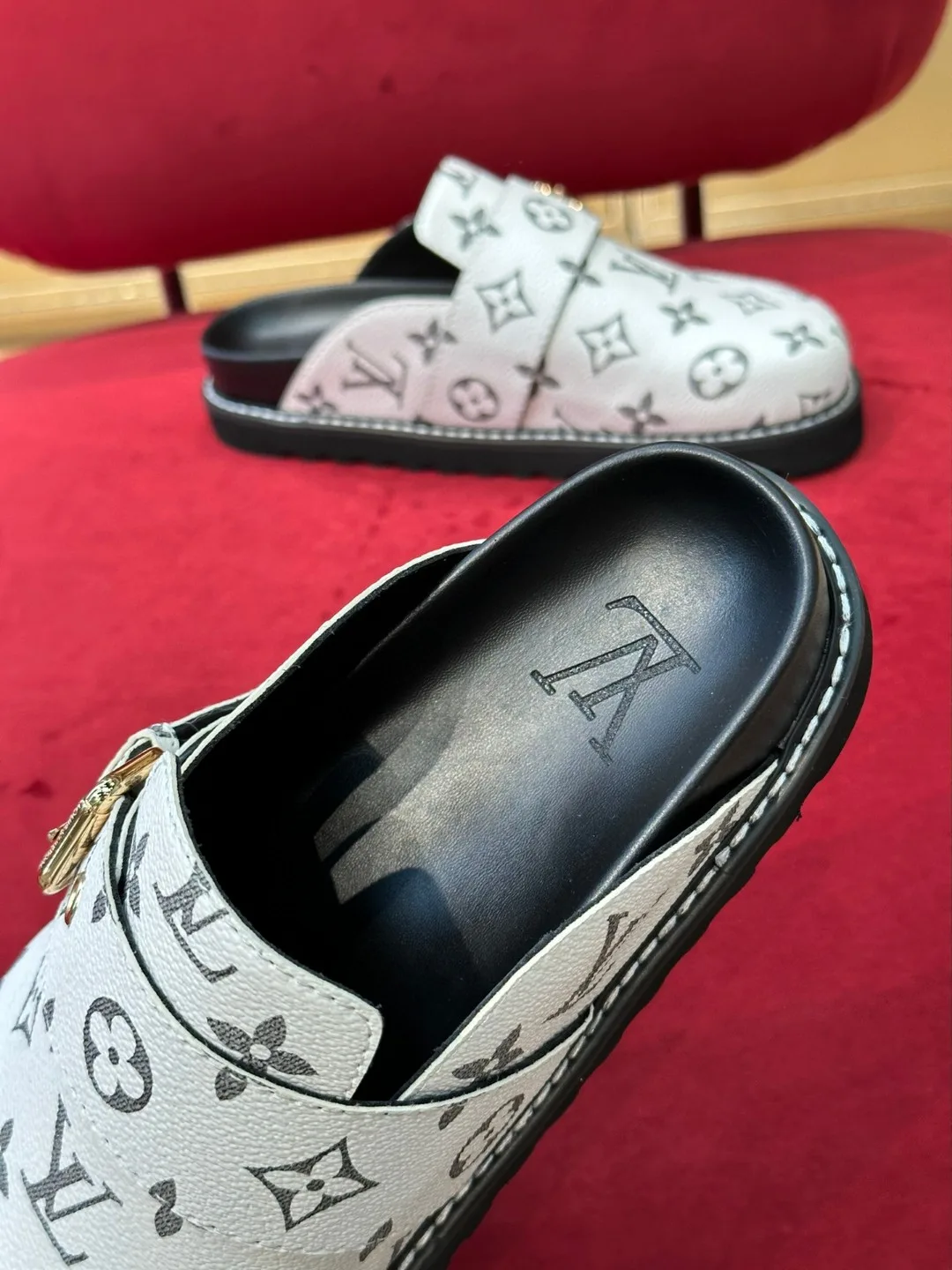 Louis Vuitton LV Easy Mule Monogram Canvas White - Image 9