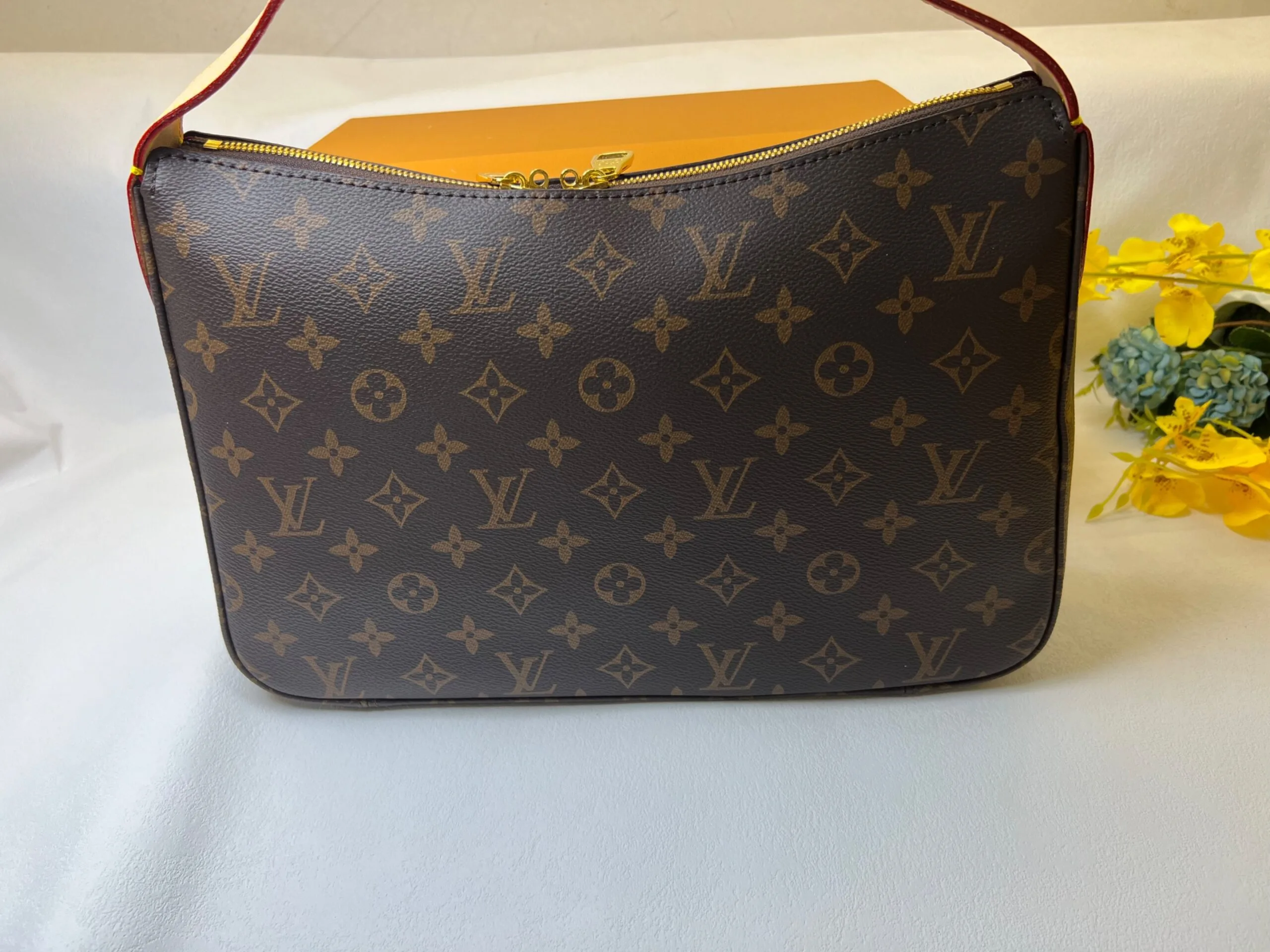 Alternative view of Louis Vuitton Slouchy PM Monogram /