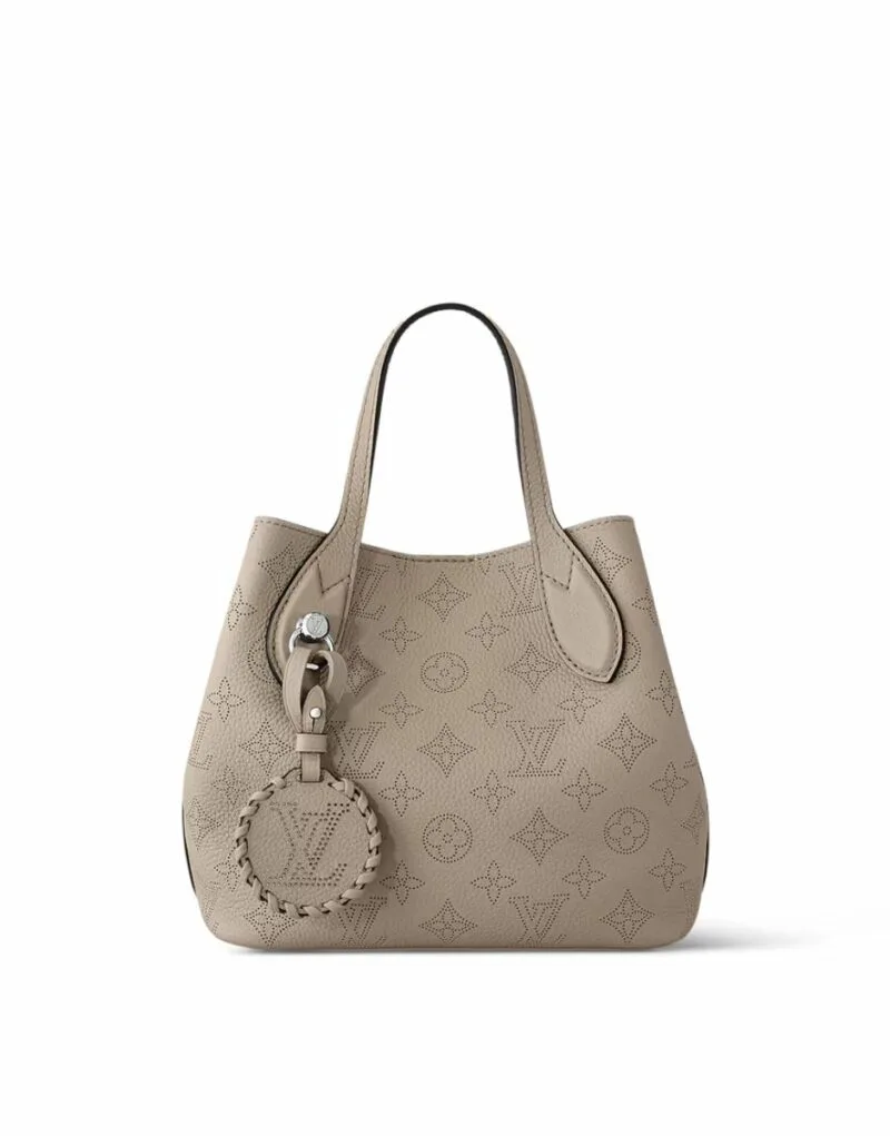 Louis Vuitton Daily Pouch Bag Monogram Canvas Light Pink / LV - Image 7