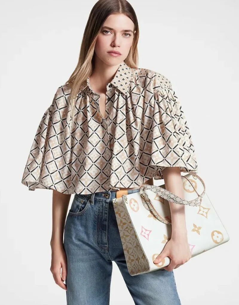 Louis Vuitton OnTheGo MM / 13.8 Inches - Image 2