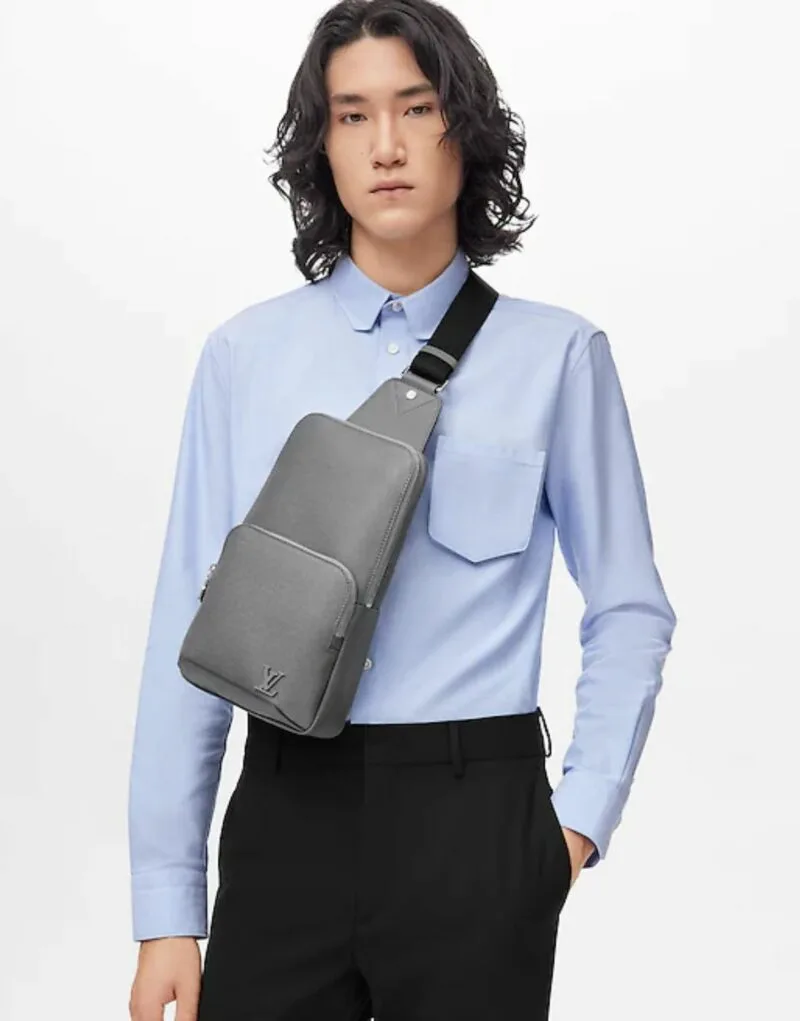 Louis Vuitton Avenue Sling Bag Taiga Grey - Image 2