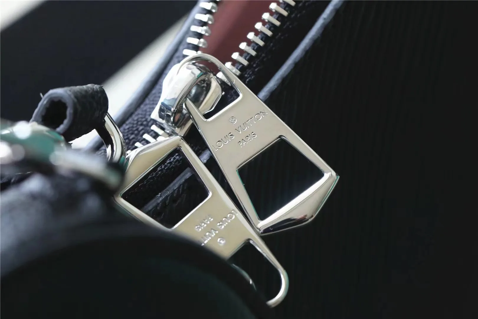 Louis Vuitton Marellini Black / - Image 5