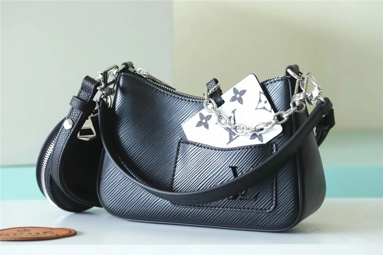 Alternative view of Louis Vuitton Marellini Black /
