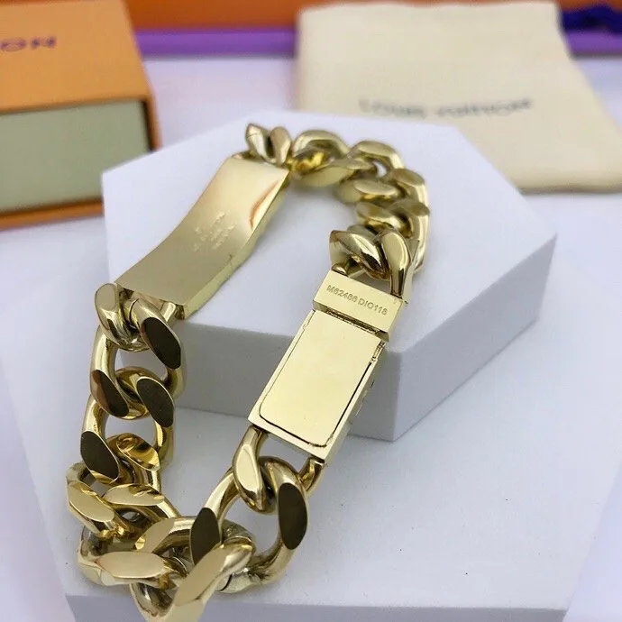 Louis Vuitton Monogram Chain Bracelet Gold Tone - Image 5