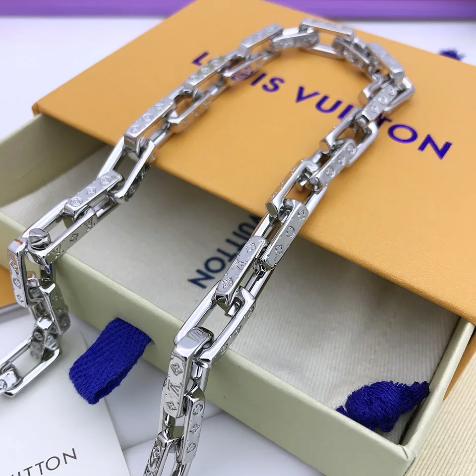 Louis Vuitton Monogram Chain Necklace Silver Tone - Image 5