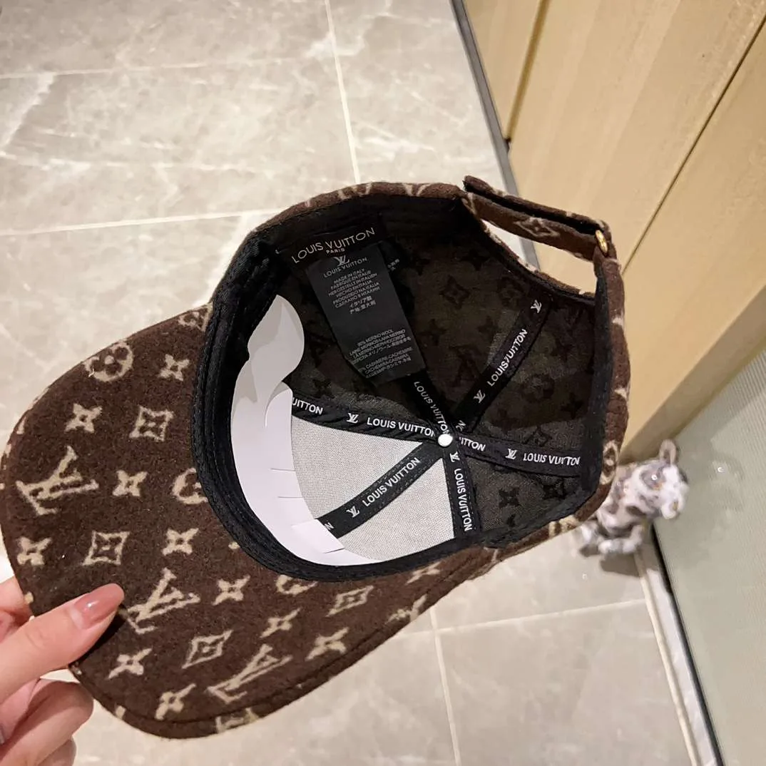 Louis Vuitton Monogram Pattern Cap Brown - Image 4