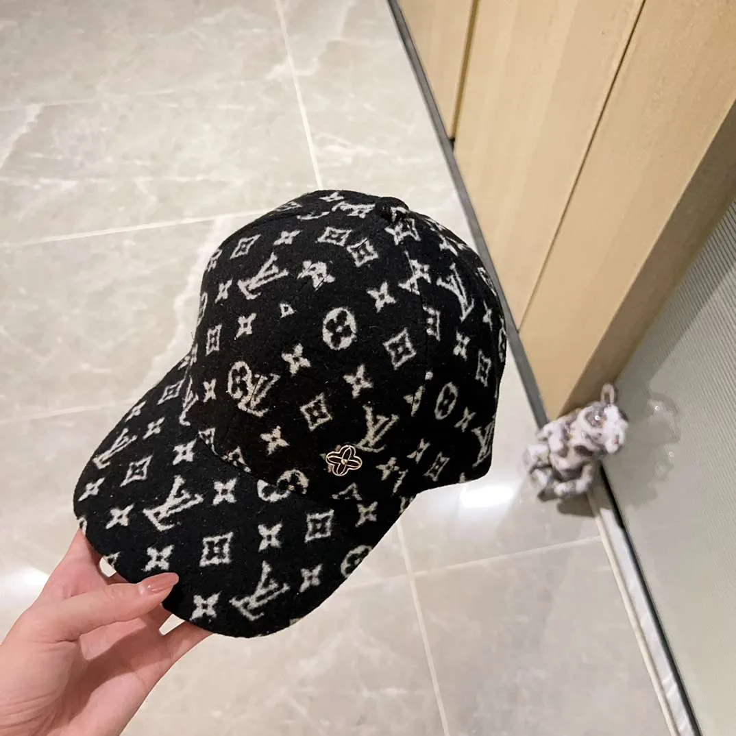 Louis Vuitton Monogram Pattern Cap Black - Image 4
