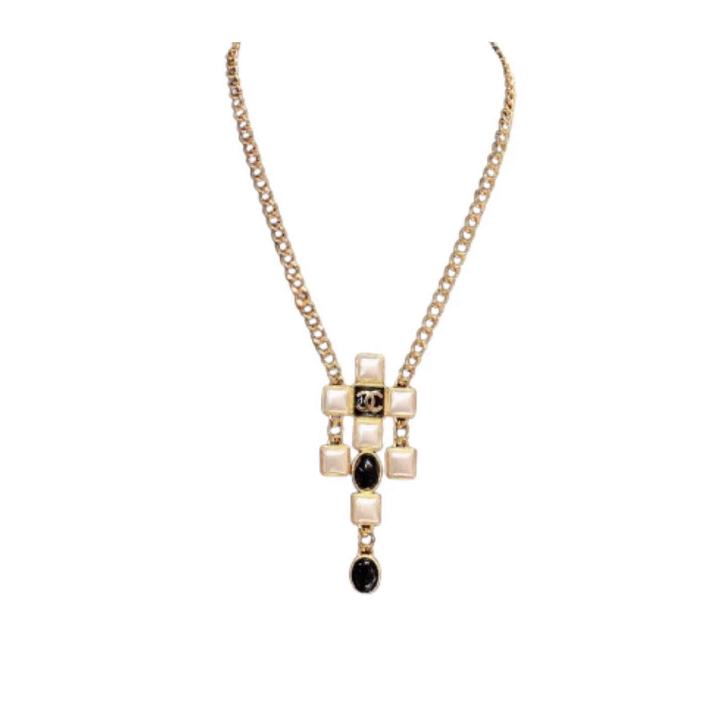Chanel Morden Stone