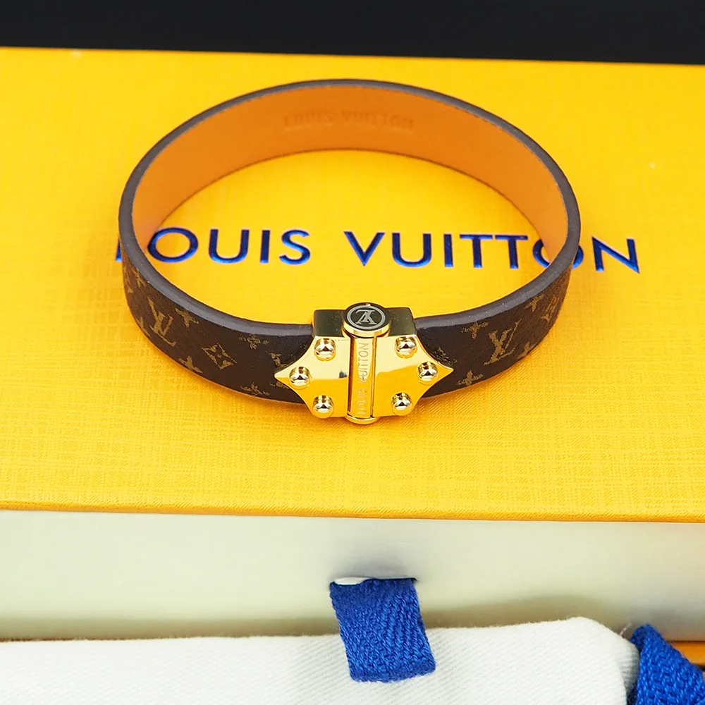 Louis Vuitton Nano