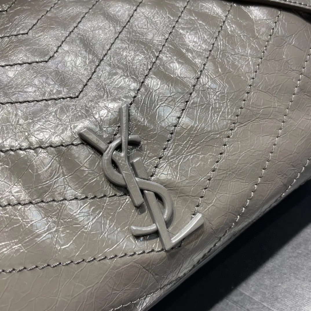 Saint Laurent Niki Shopping Medium Tote Bag / Green Khaki Silver Hardware - Image 9