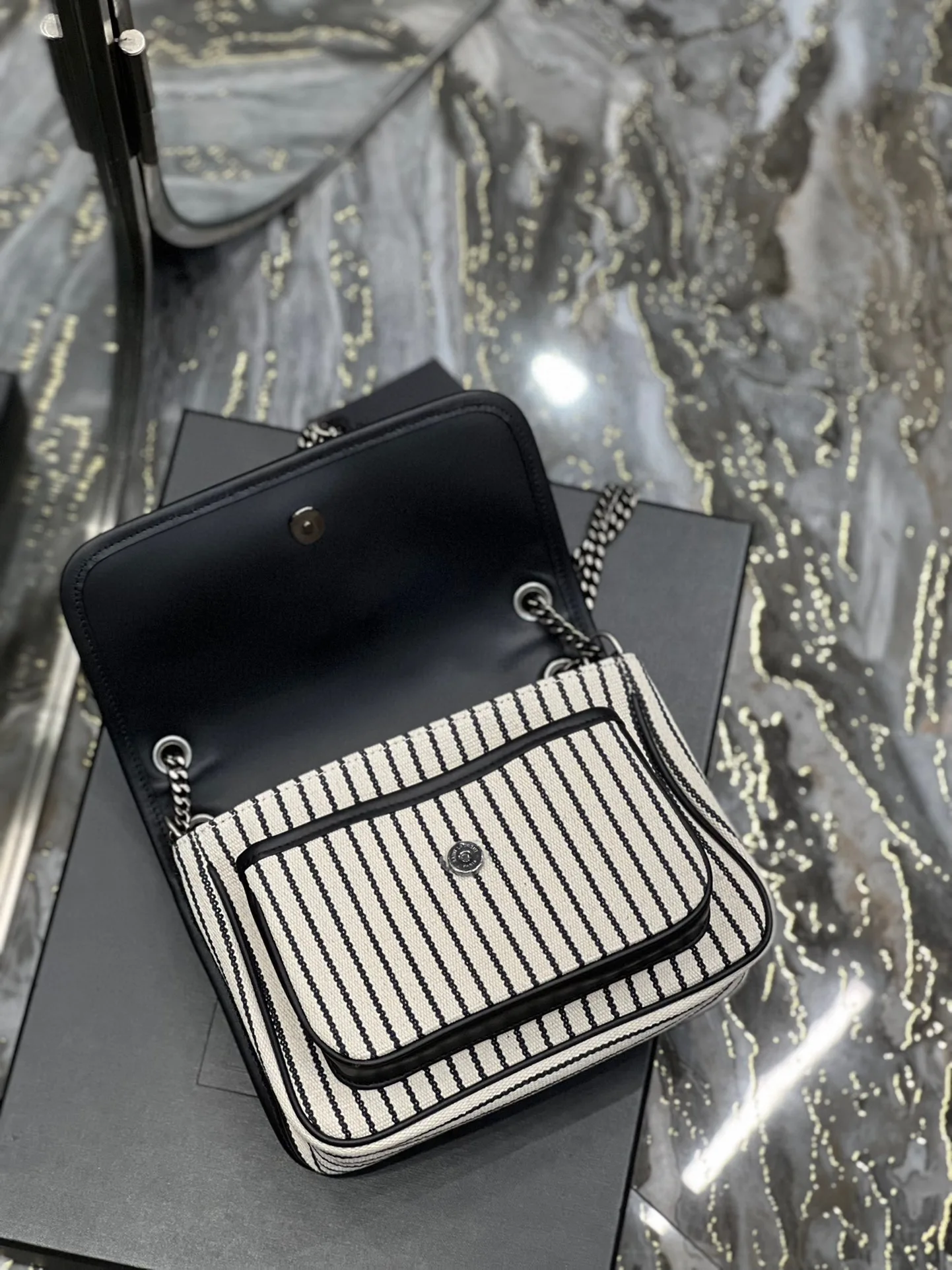 Alternative view of Niki Small Bag White /