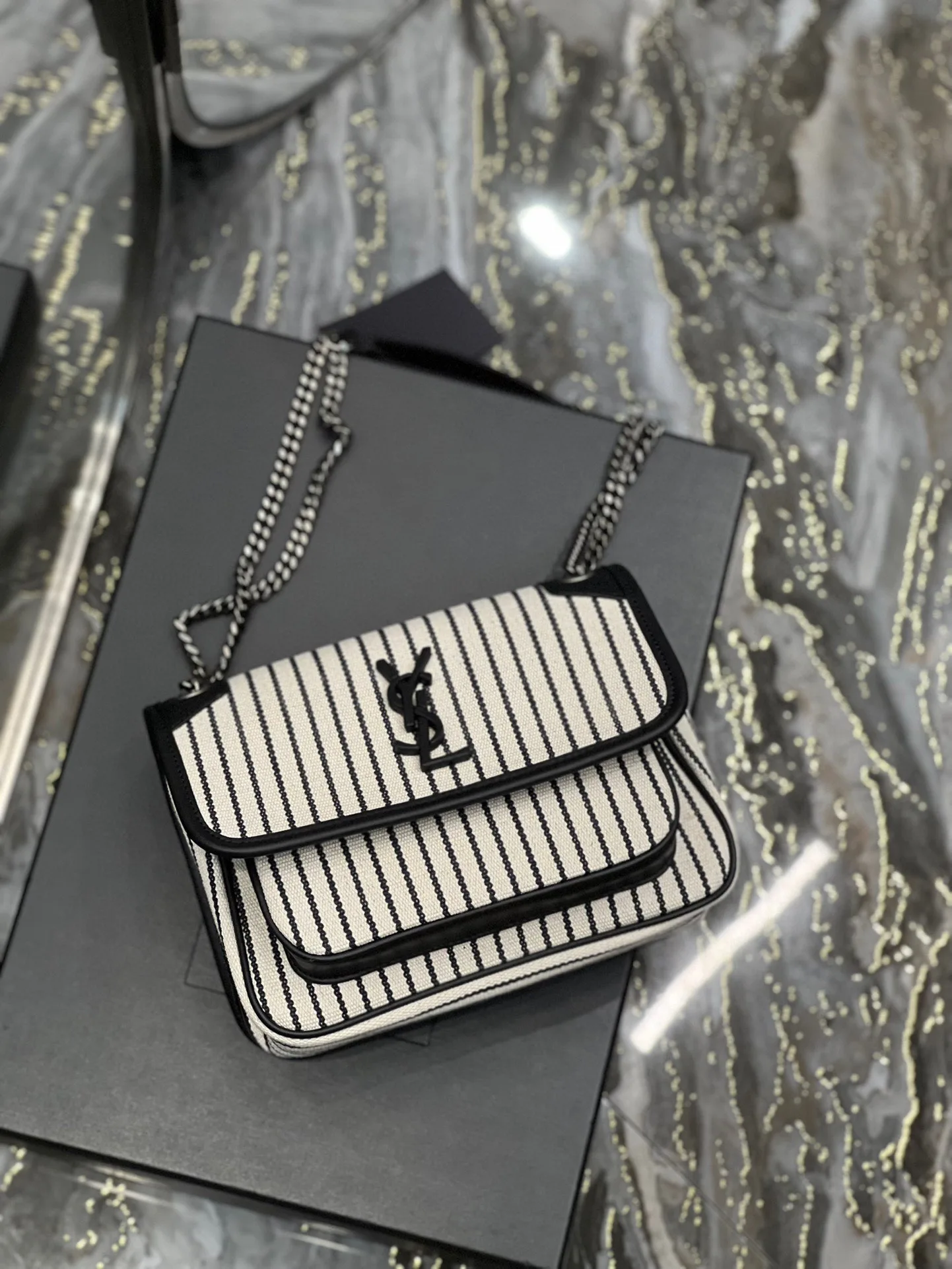 Niki Small Bag White / - Image 3