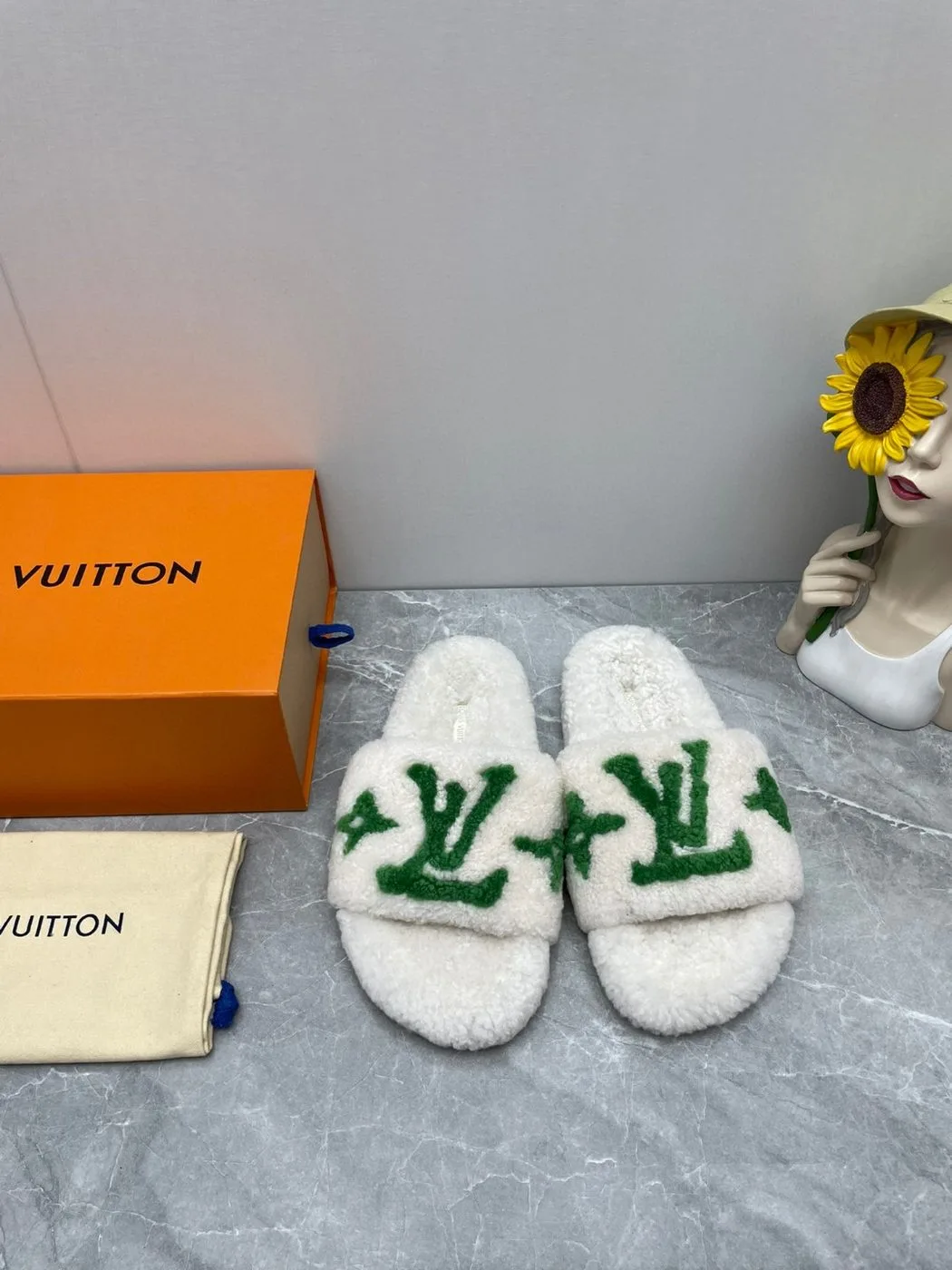 Louis Vuitton Paseo Flat Comfort Mule Green - Image 4