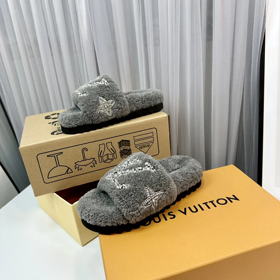 Alternative view of Louis Vuitton Paseo Flat Comfort Mule Grey
