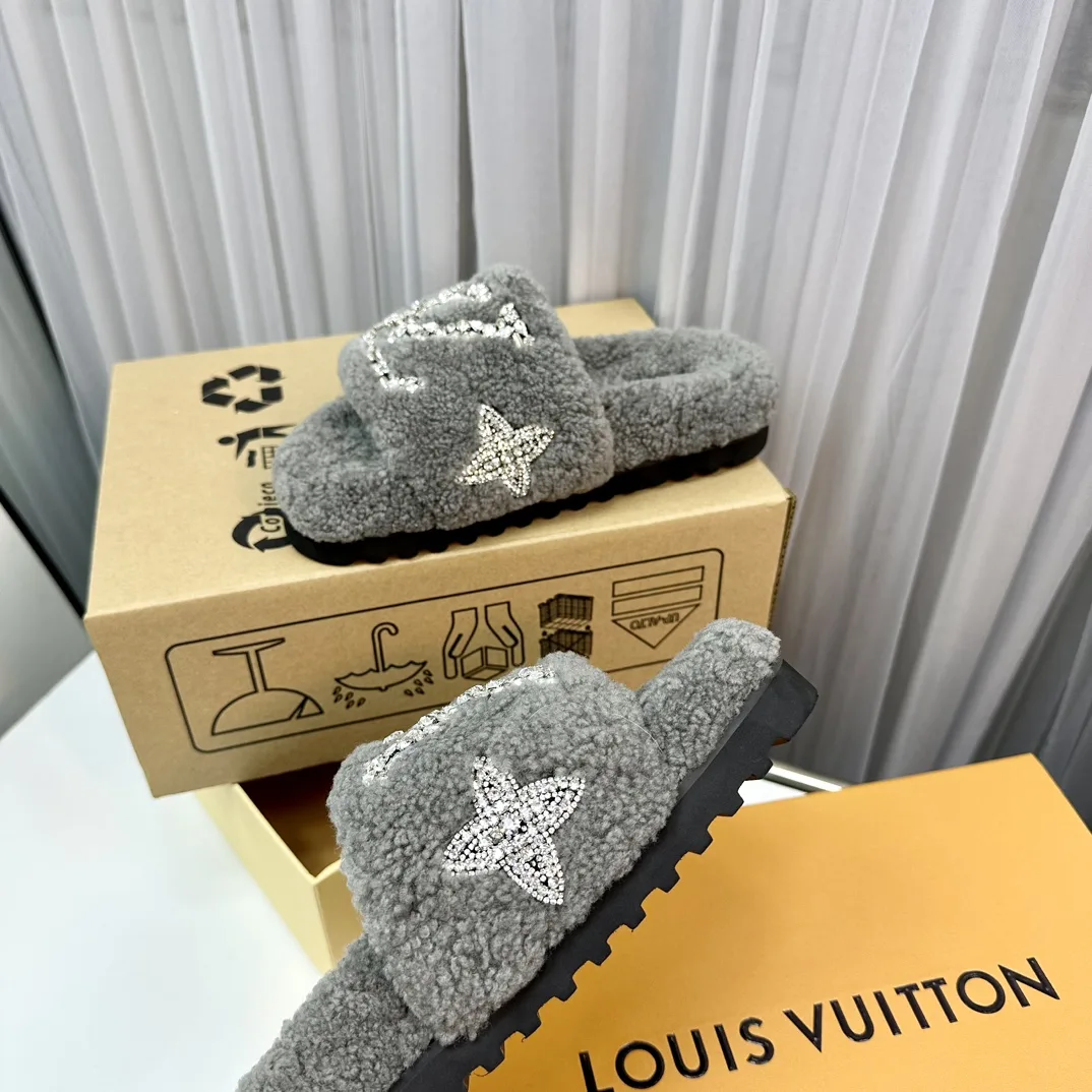 Louis Vuitton Paseo Flat Comfort Mule Grey - Image 3