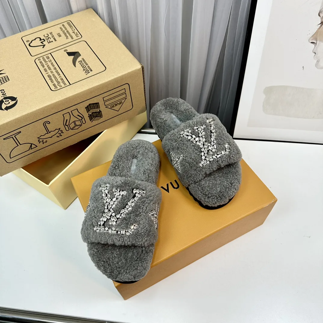 Louis Vuitton Paseo Flat Comfort Mule Grey - Image 4