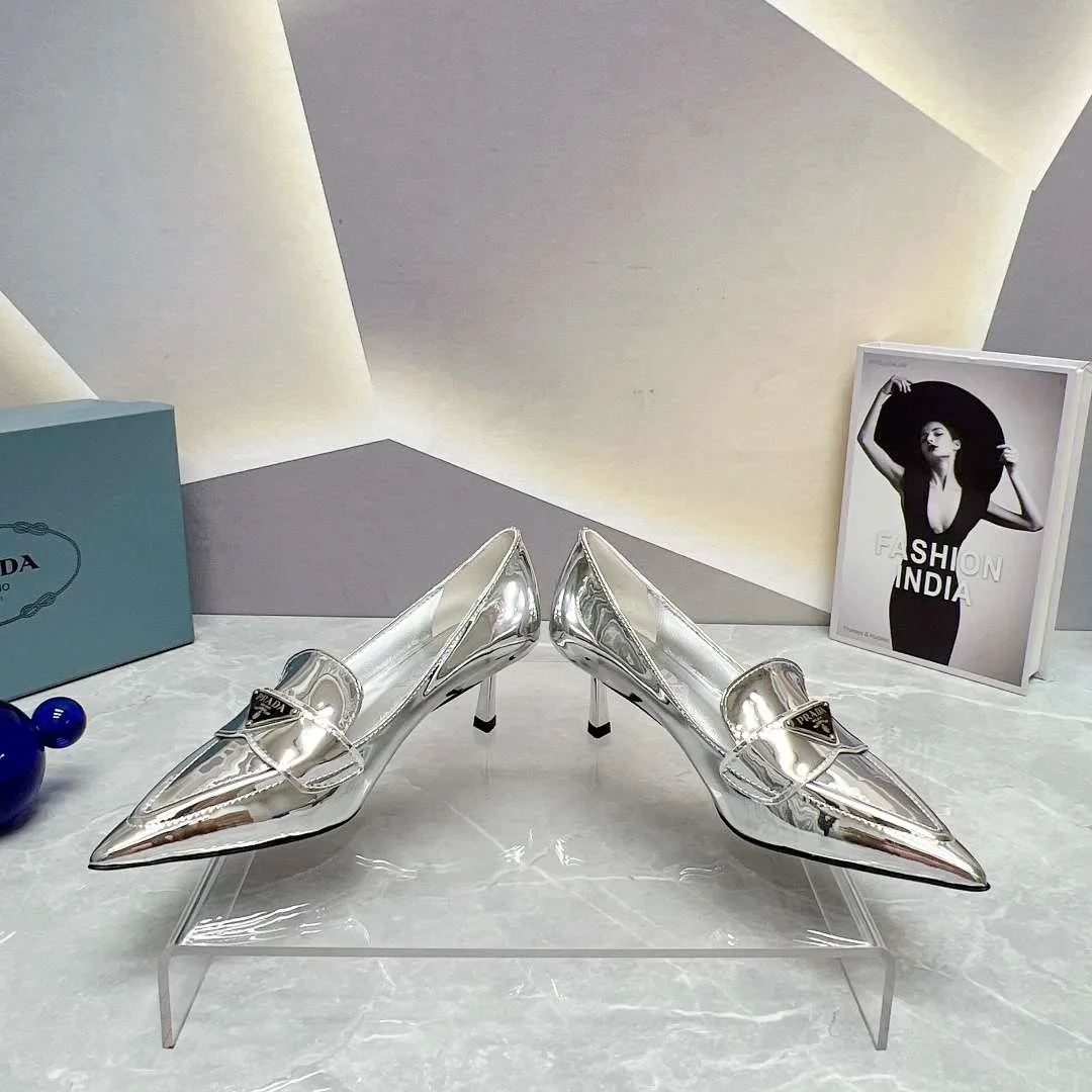 Prada Patent Pumps Silver - Image 3