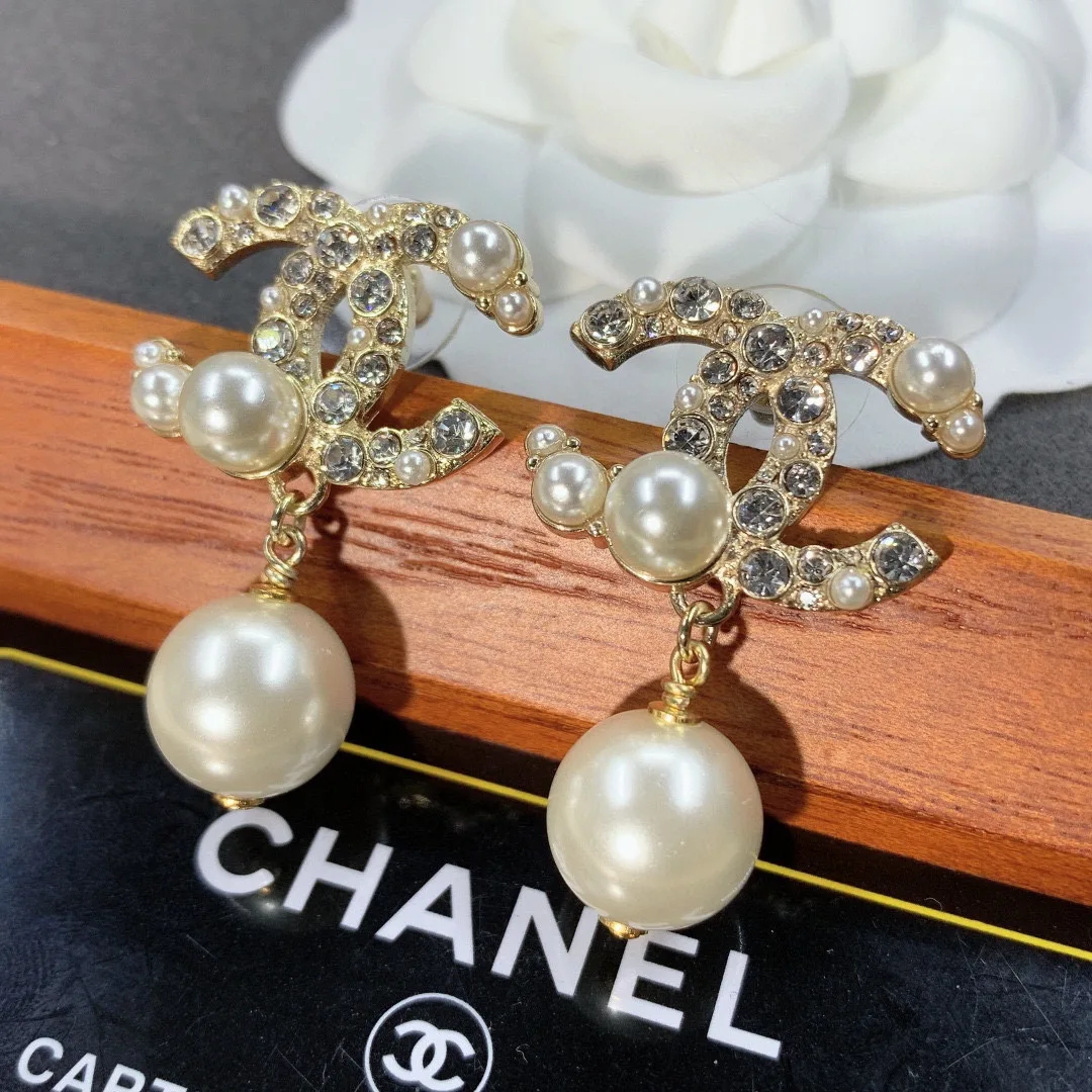 Chanel Pearl C Double Earrings Gold - Image 5