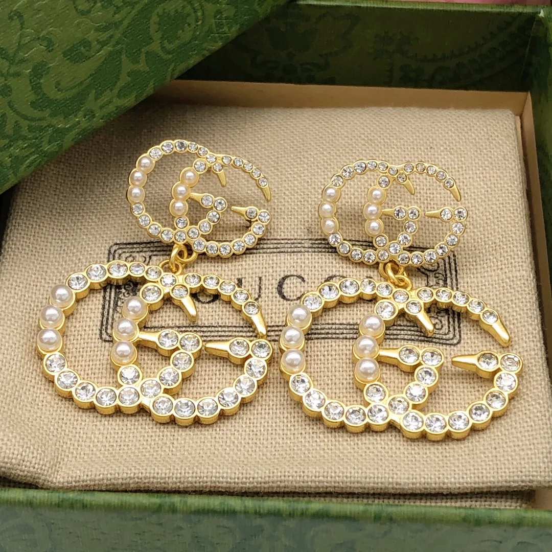 Gucci Pearl Stud Earrings Gold - Image 8