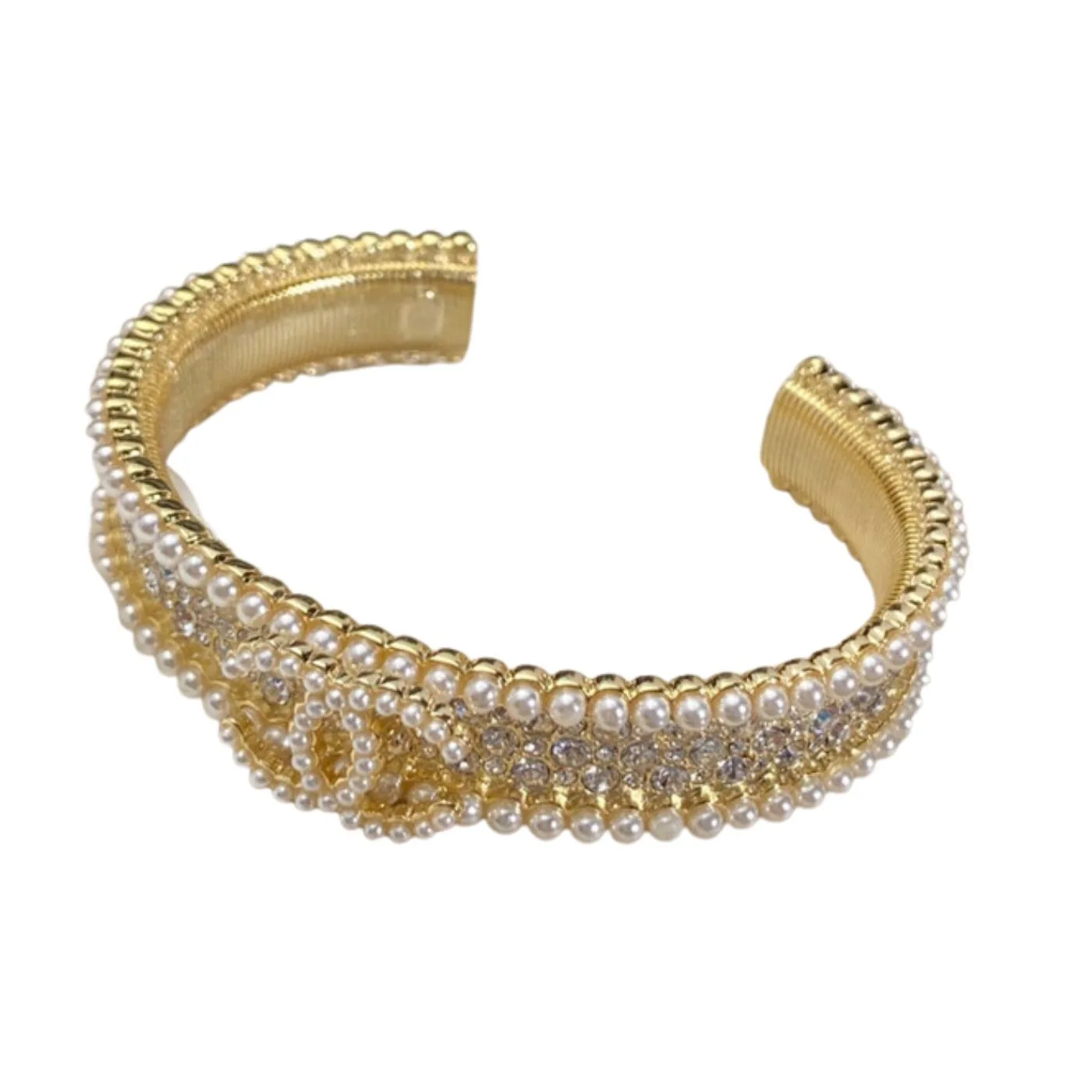 Chanel Pearls Bracelet