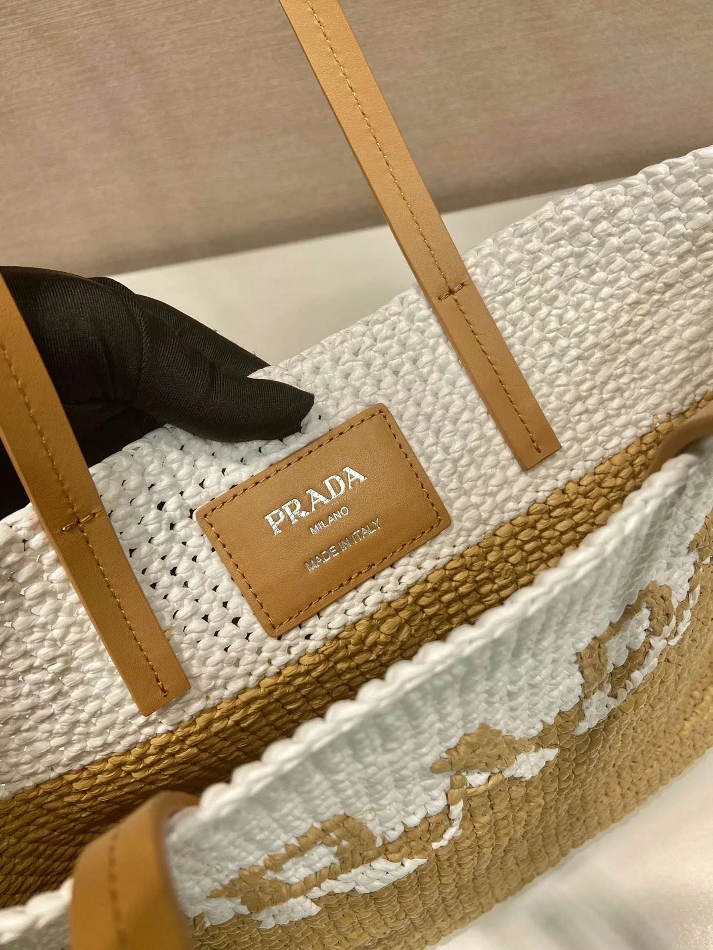 Prada Raffia Tote Bag Beige / - Image 6