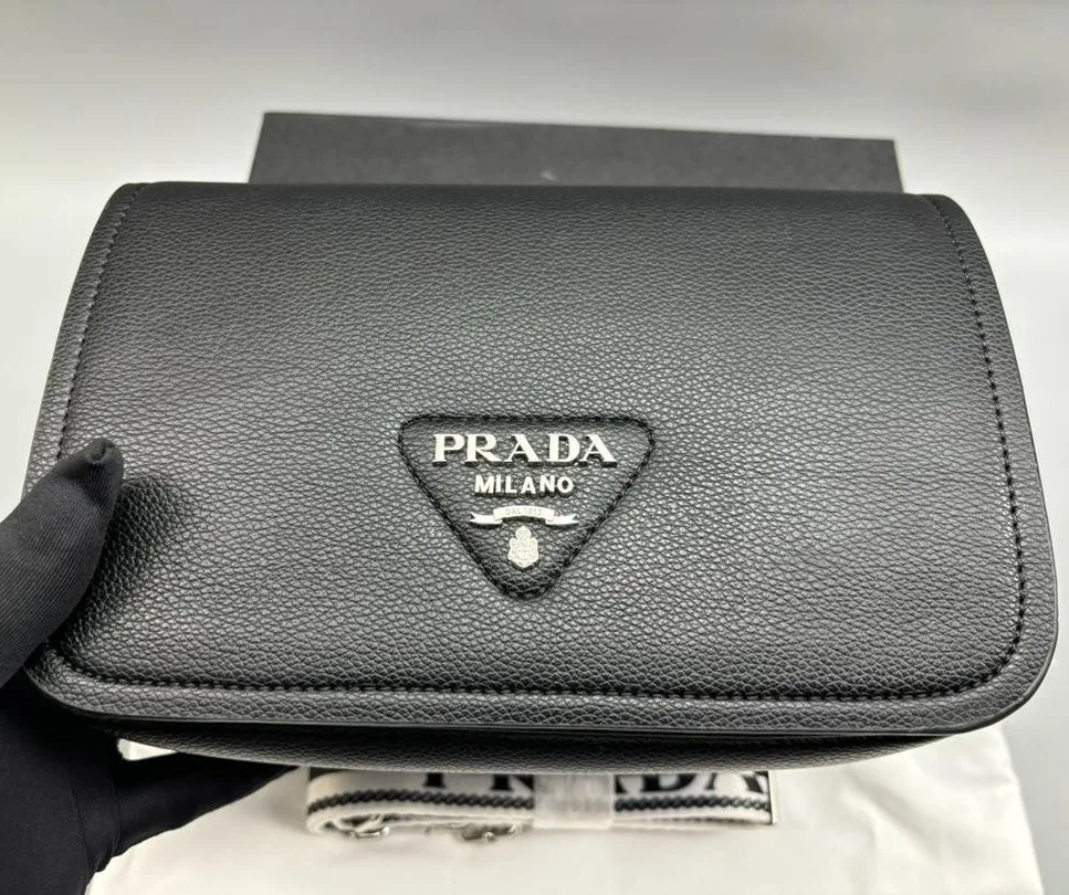 Small Shoulder Bag In Black / 1BD314_2DKV_F0002_V_3OO - Image 9