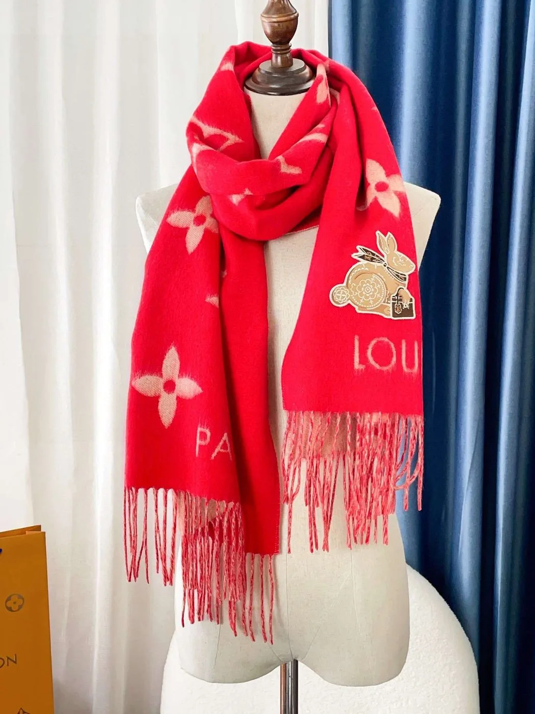 Louis Vuitton Precious