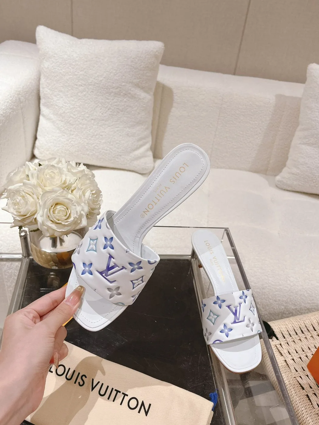 Alternative view of Louis Vuitton Revival Mule White