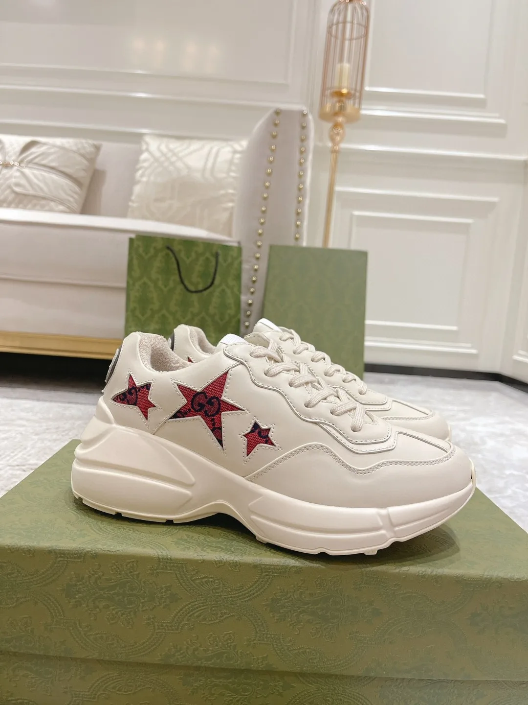 Gucci Rhyton Sneaker With Stars White - Image 5
