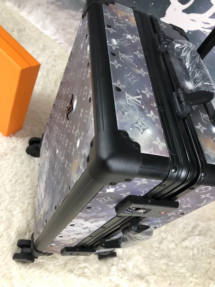 Louis Vuitton Rolling Trunk Grey / - Image 3