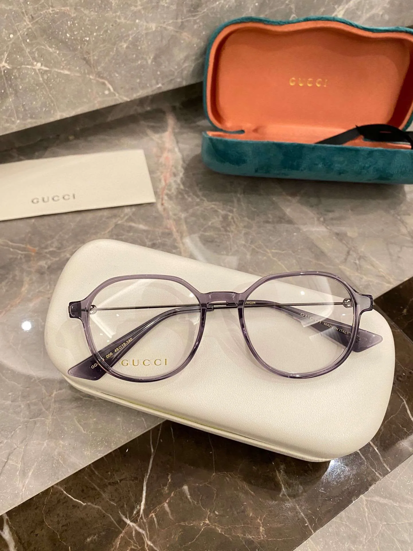 Gucci Round Frame