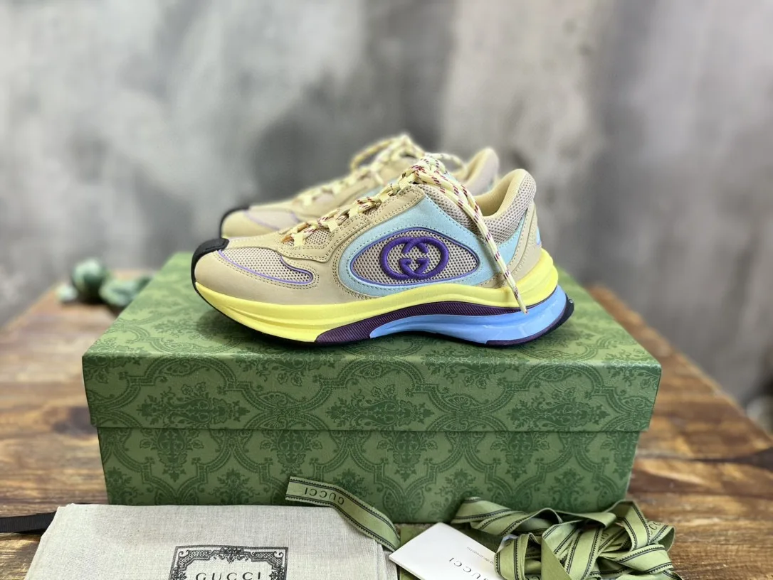 Alternative view of Gucci Run Sneaker Multicolor