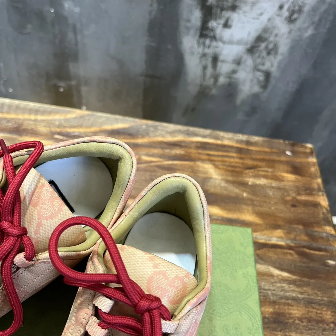 Gucci Run Sneaker Beige - Image 8