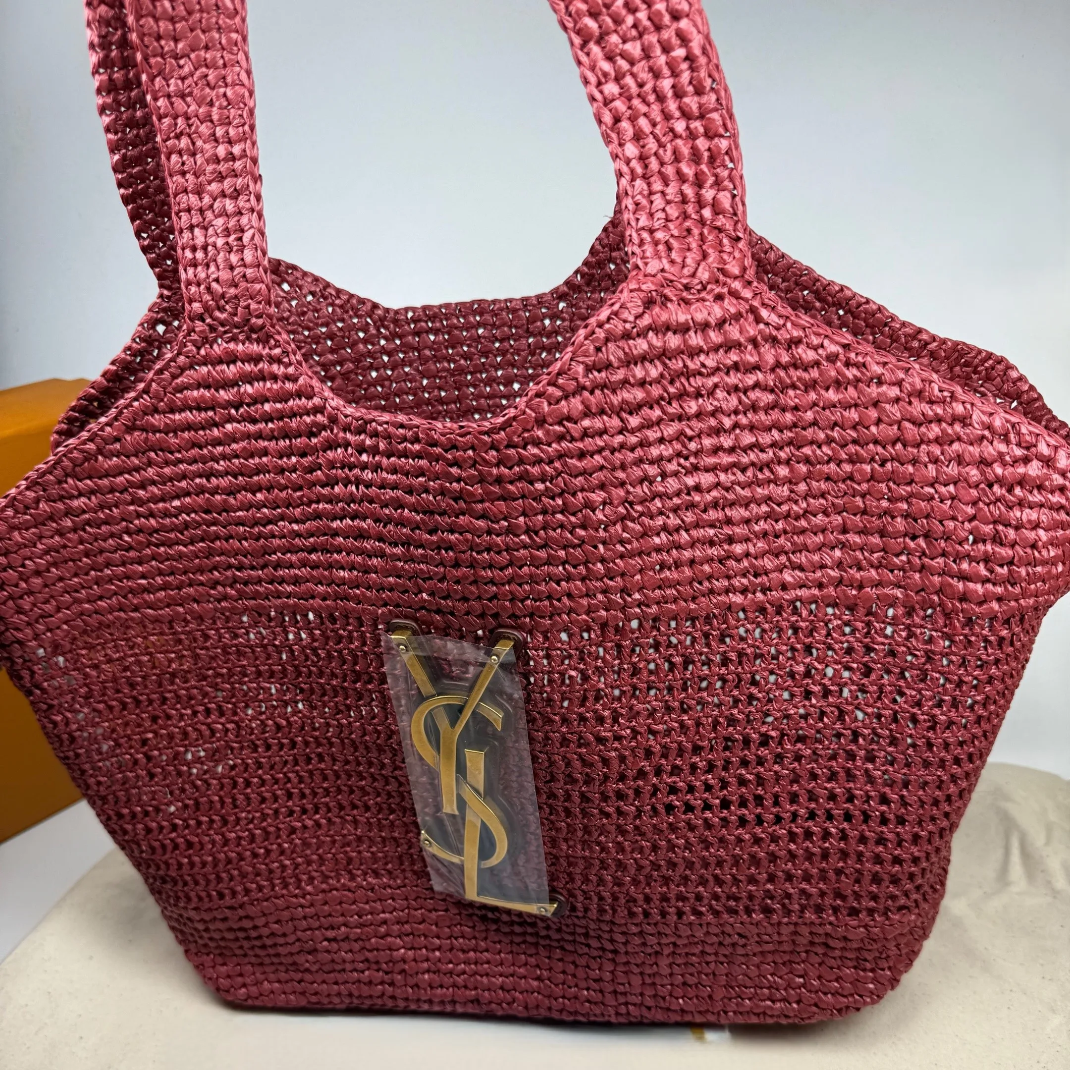 Saint Laurent Icare Medium Tote Bag / Rouge Cabernet Raffia Bronze Hardware - Image 6