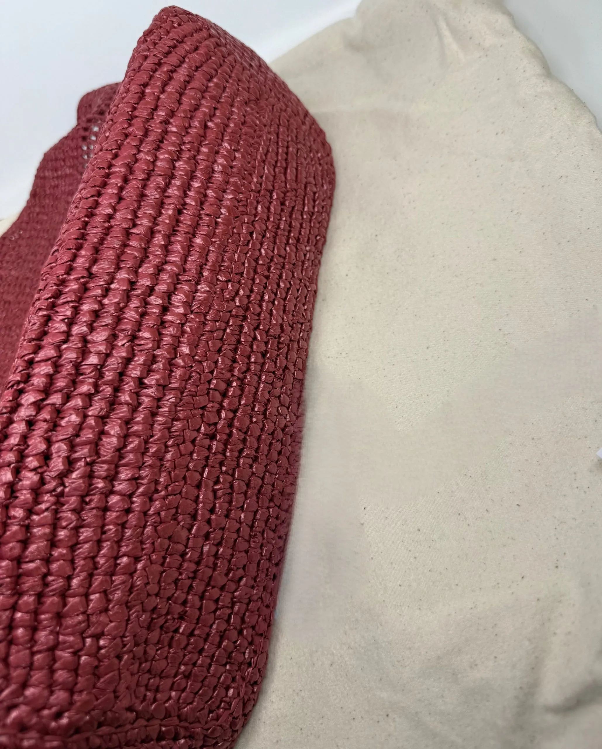 Saint Laurent Icare Medium Tote Bag / Rouge Cabernet Raffia Bronze Hardware - Image 9