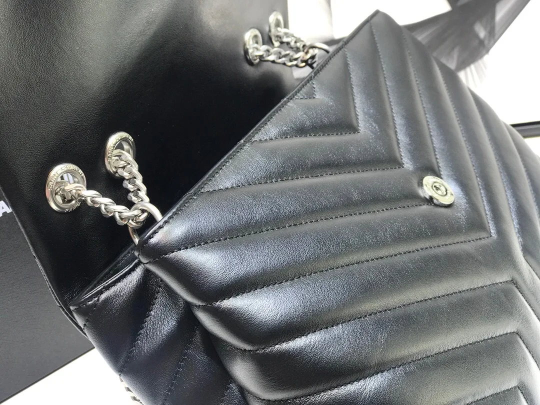 Saint Laurent Loulou Small Chain Bag In Matelassé Y Black / YSL - Image 5