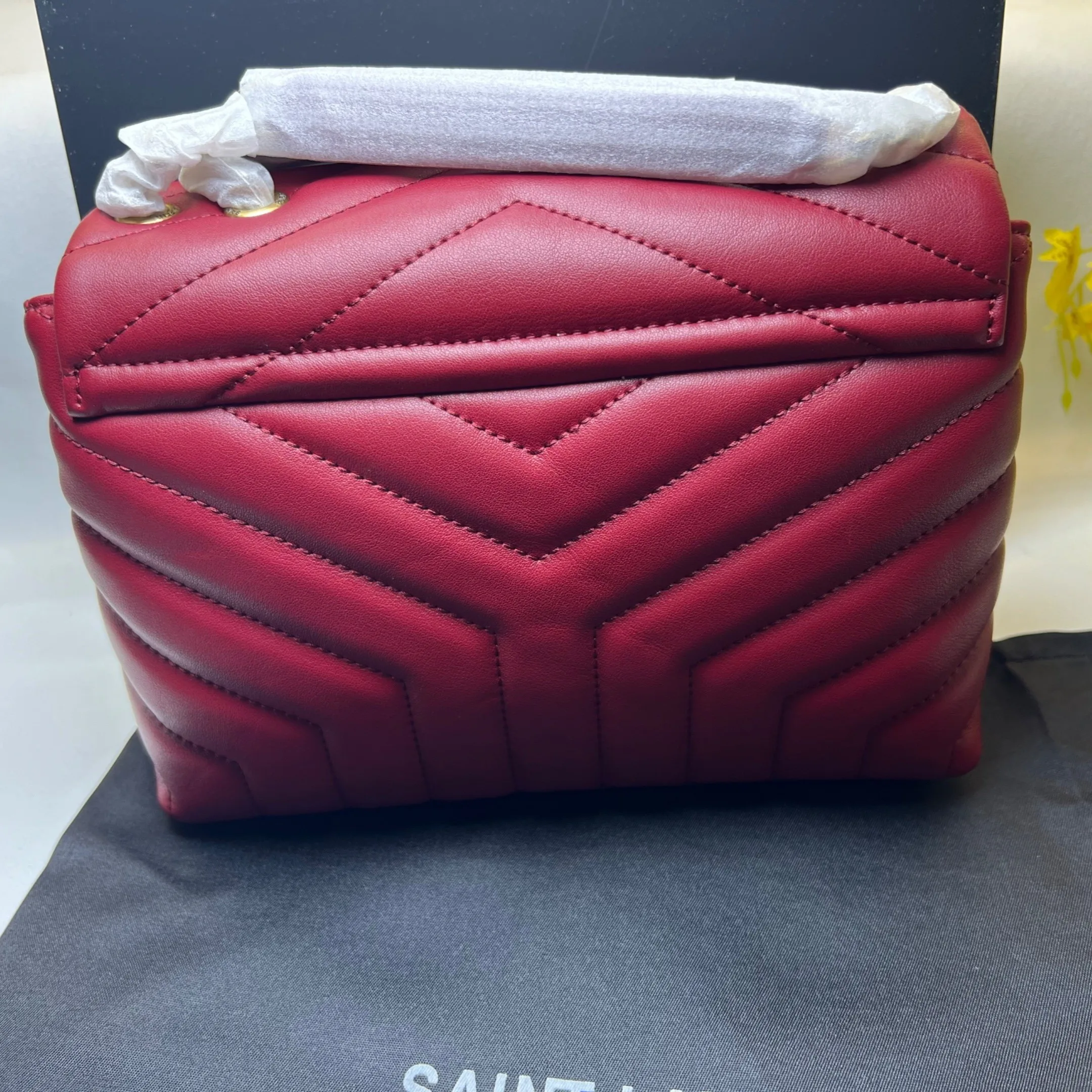 Saint Laurent Loulou Small Chain Bag In Matelassé Y Burgundy / YSL - Image 4