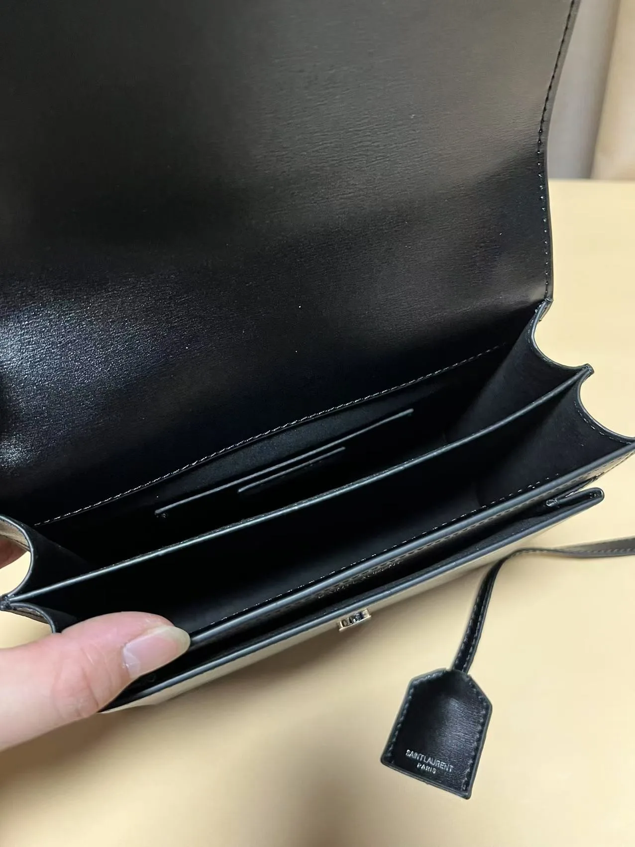 Saint Laurent Sunset Medium Chain Bag Black / - Image 4