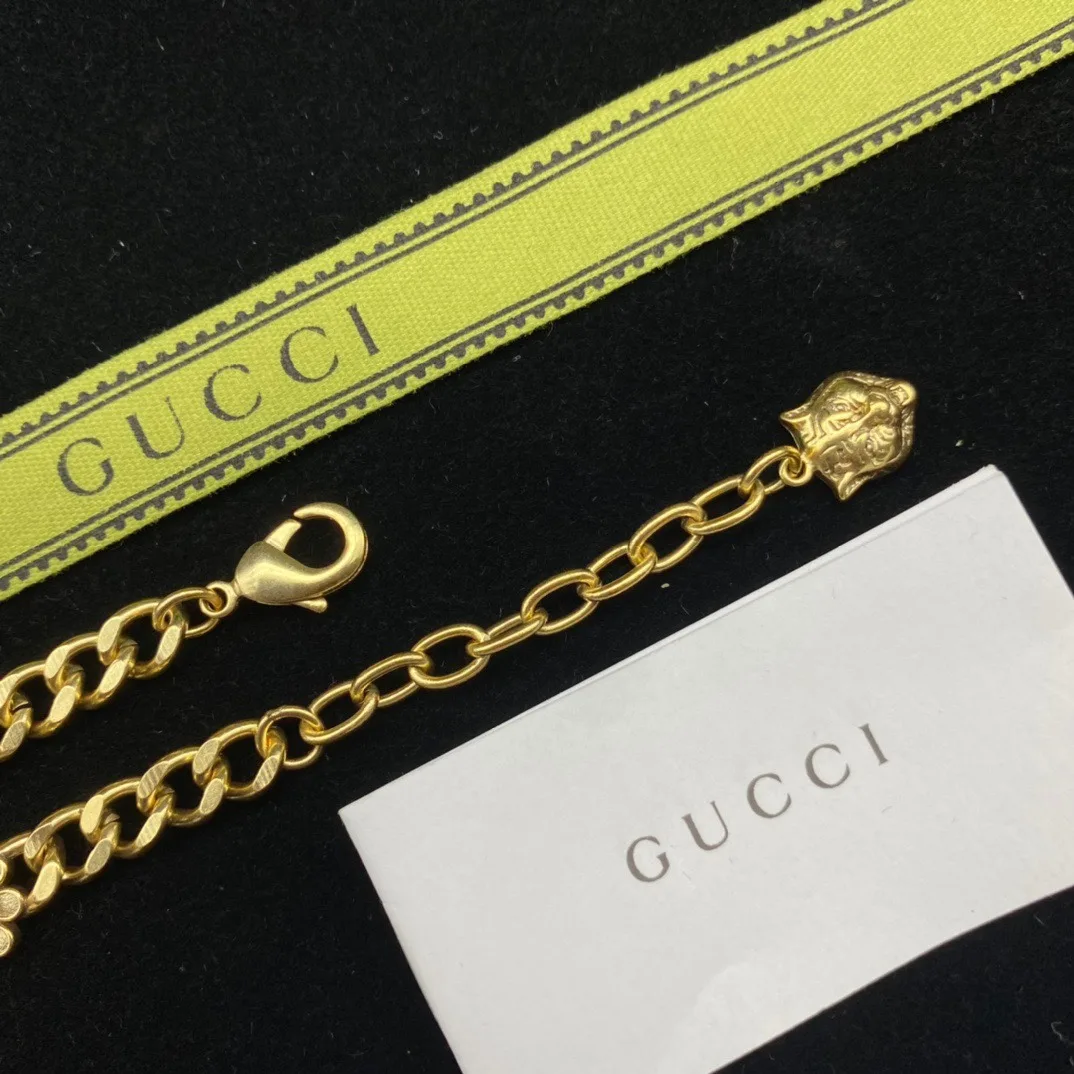 Gucci Seiko Bracelet Gold - Image 3