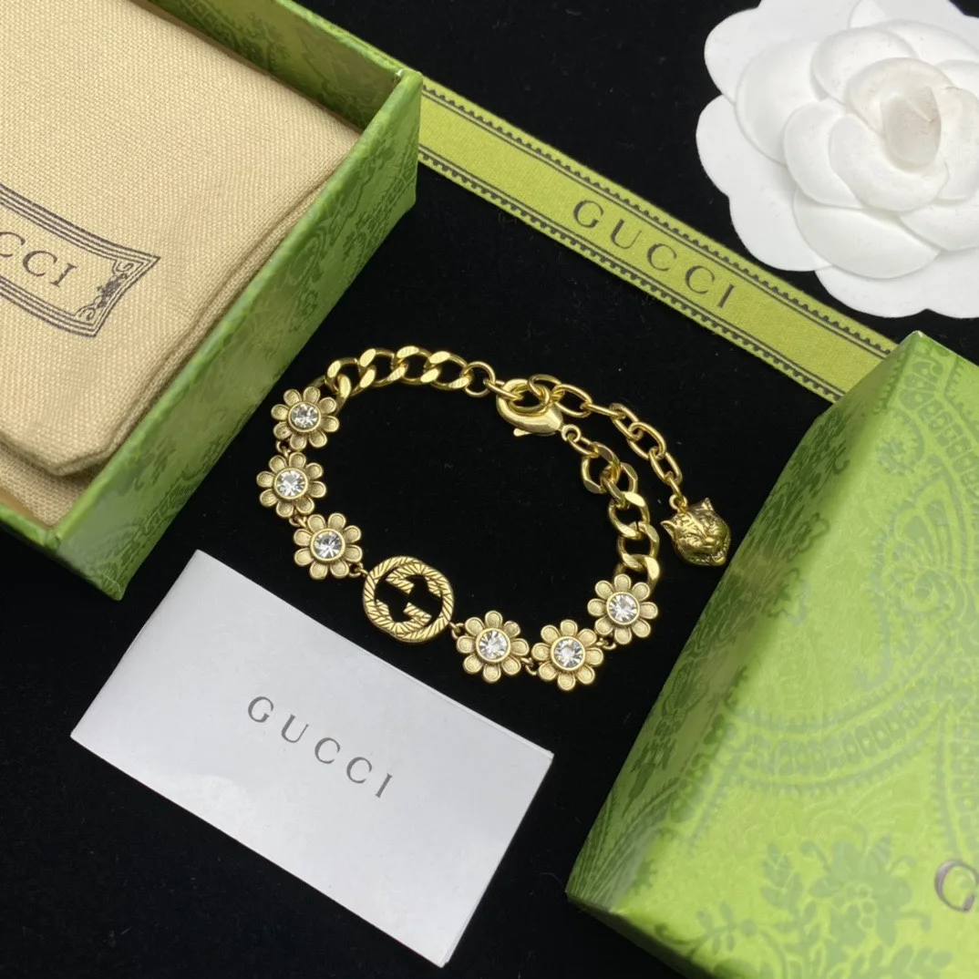 Alternative view of Gucci Seiko Bracelet Gold