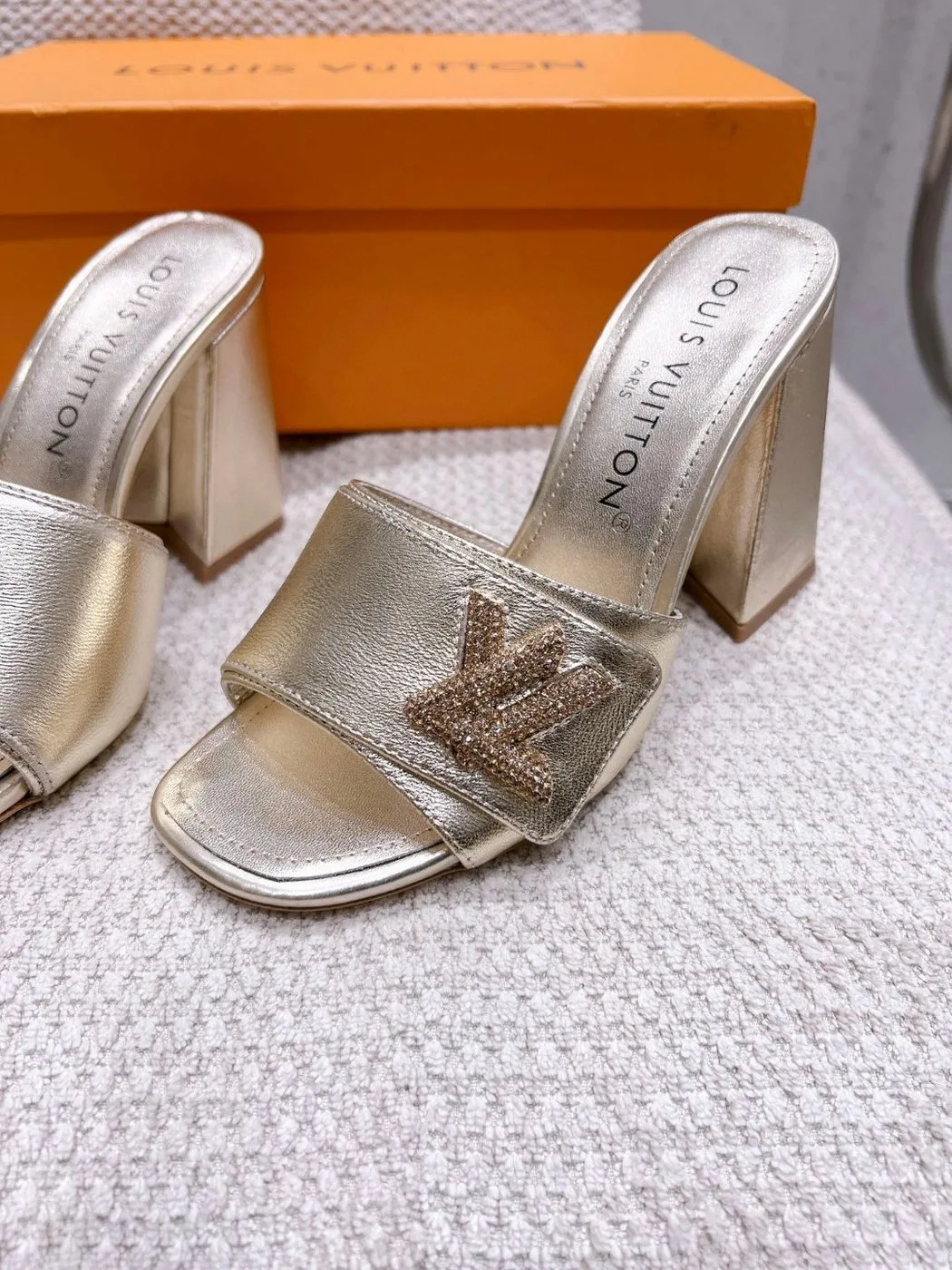 Alternative view of Louis Vuitton Shake Mule Gold