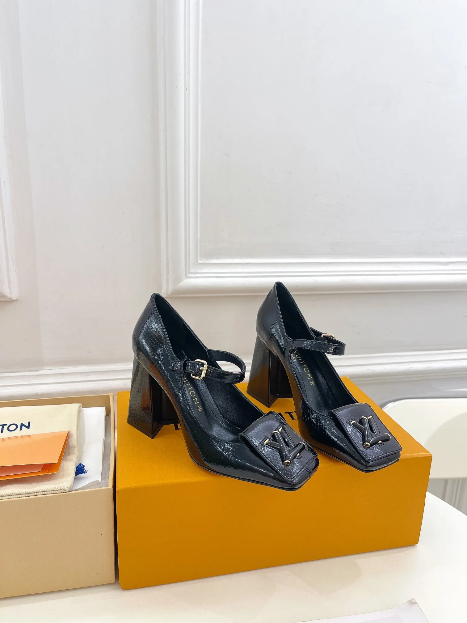 Louis Vuitton Pump Black / 1AACFK - Image 6