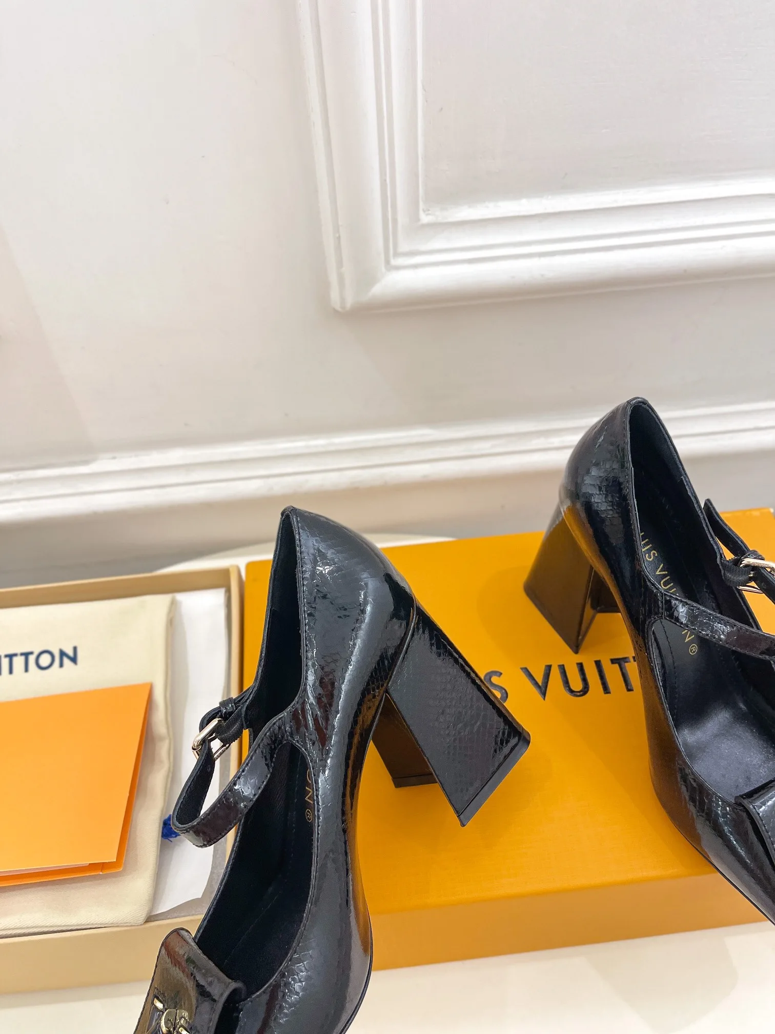 Louis Vuitton Pump Black / 1AACFK - Image 9
