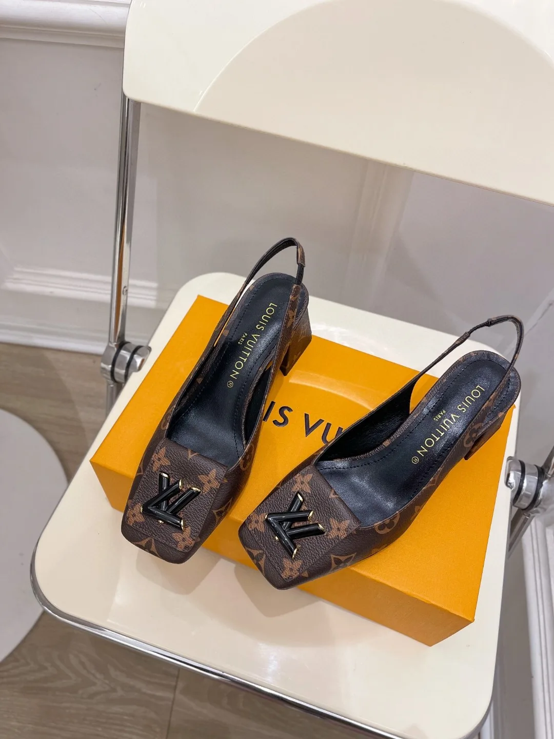 Louis Vuitton Sparkle Slingback Pump Brown - Image 5