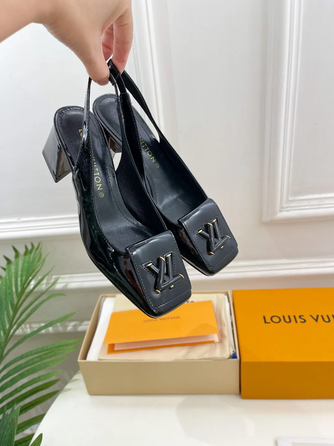 Alternative view of Louis Vuitton Shake Slingback Pump Black 1AB0TR