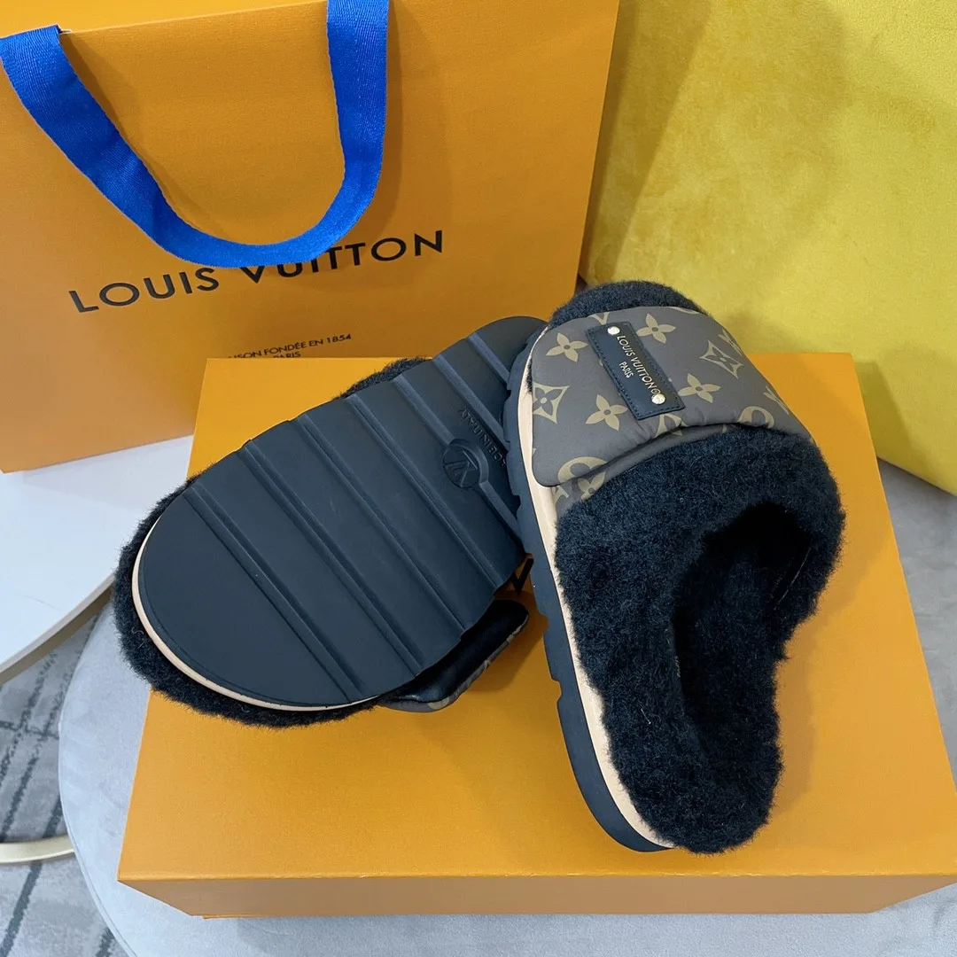 Louis Vuitton Slipper Pillow Flat Comfort Mule Black - Image 5