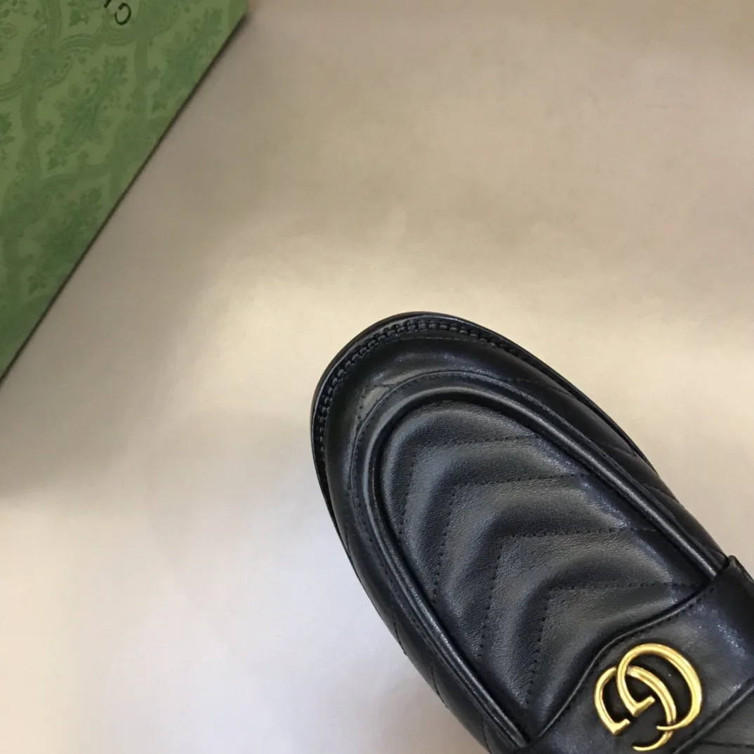 Gucci Slipper With Interlocking G Black - Image 9